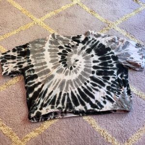 black and white tie dye crop-top